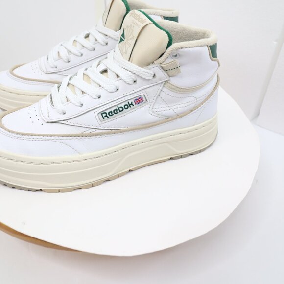 reebok high tops. 131761635.  size us 7 - Picture 2 of 10